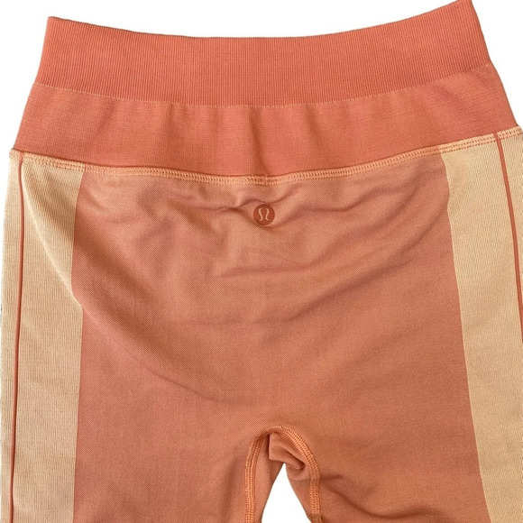 LULULEMON  Ebb to Train Tight * Abstract Seamless Peach Leggings 25” Size 4 - Picture 8 of 15